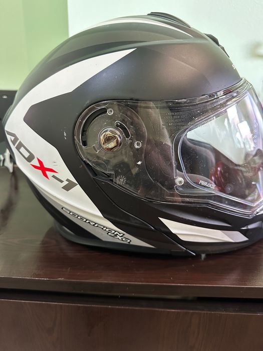 Каска Scorpion Exo ADX-1