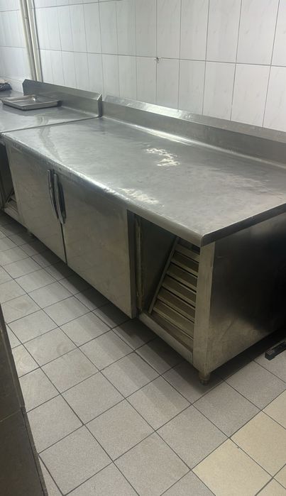 Продам стол из нержавеющей стали