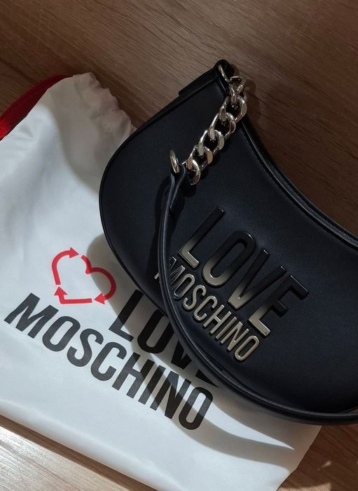 Дамска чанта през рамо Love Moschino
