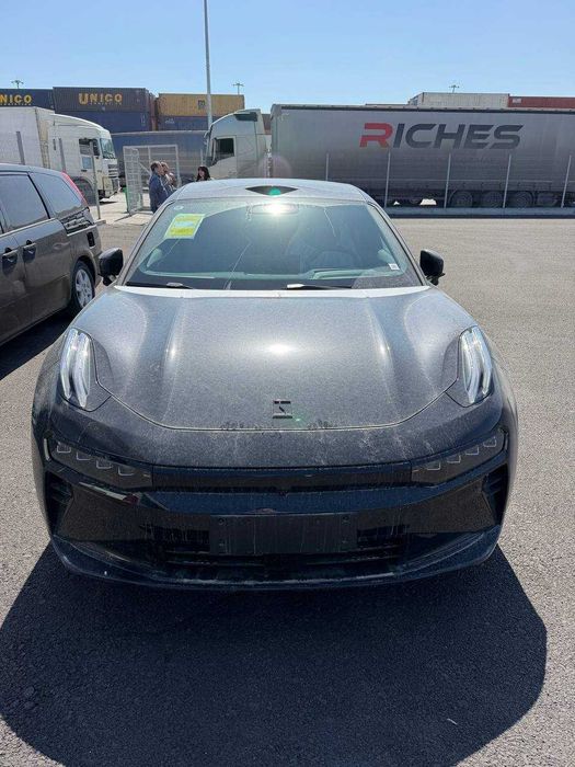 Zeekr 001 AWD Ultra+ | Максимальная комплектация | 2026