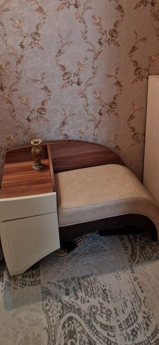 Продам скамеечку для прихожки