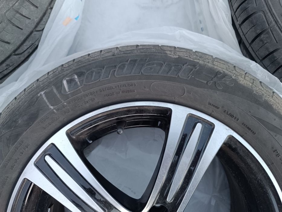 Продам диски с резиной