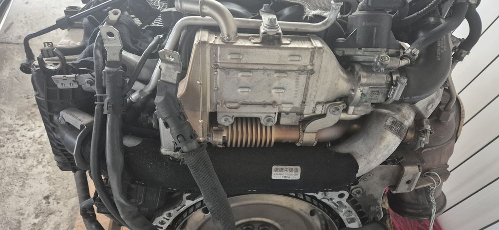 Двигател за части ОМ654 , Мерцедес W213