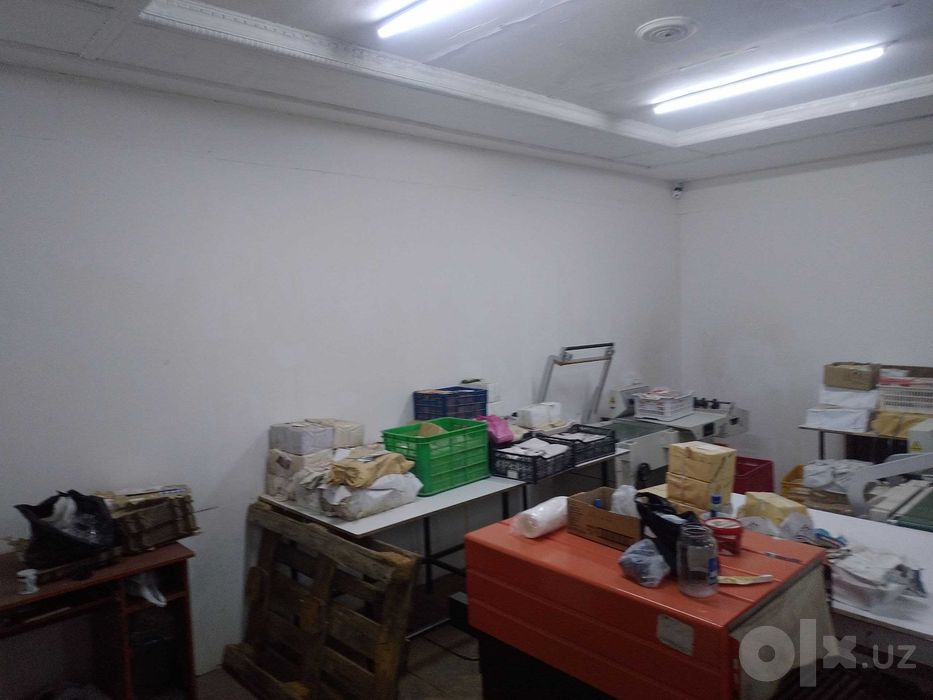 Зудлик билан! Барча қулайликларга эга тижорат биноси ижарага 200 кв.м.