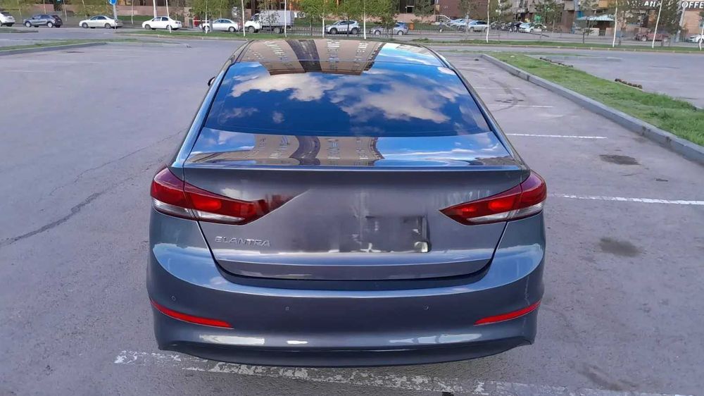 А/м Hyundai Elantra