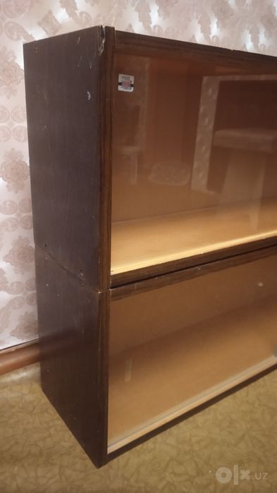 Продам книжные полки