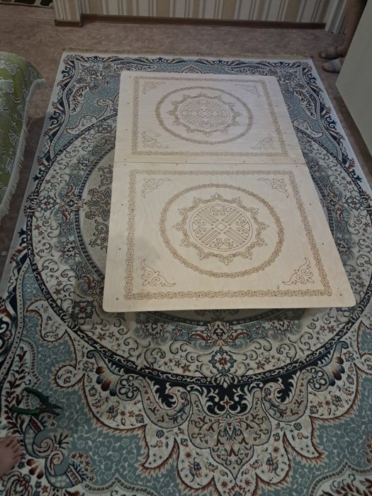 Круглый стол стол