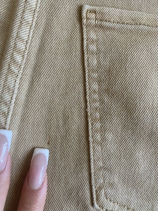 Бежови къси панталони Bershka