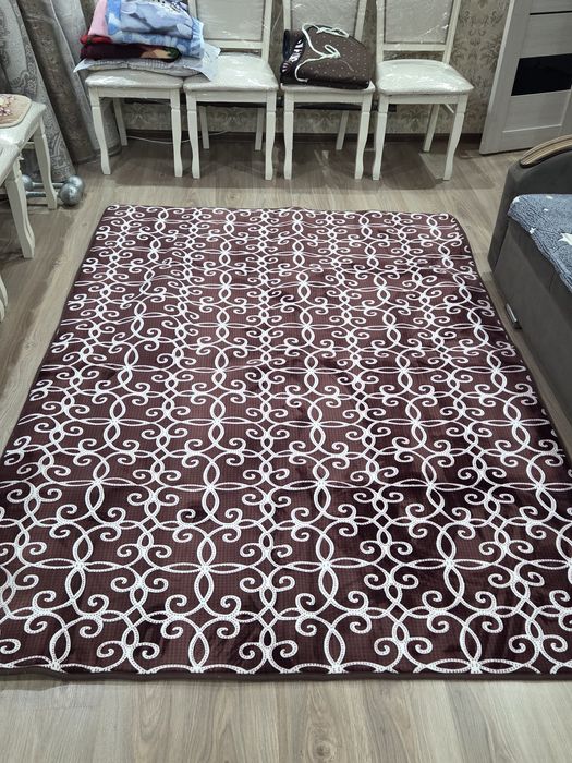 2 коврика с узорами