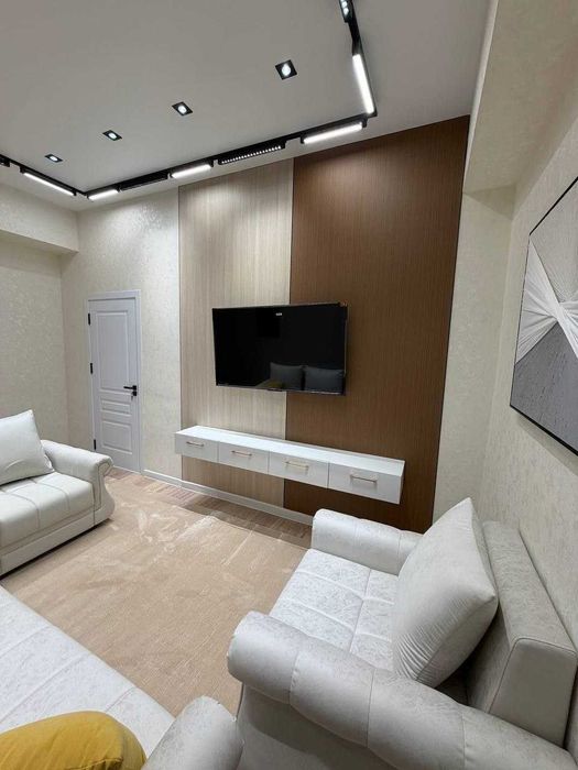 метро Чилонзор , Новостройка 2/4/8 57кв.м.