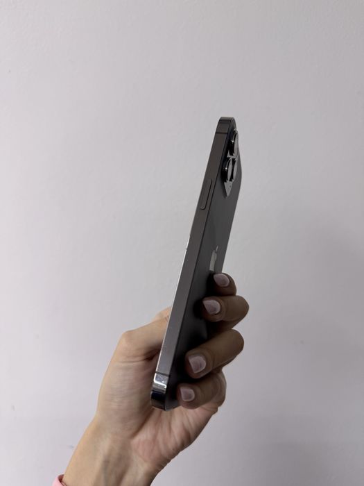 Apple iPhone 12 Pro Max 256Gb Black 8/10