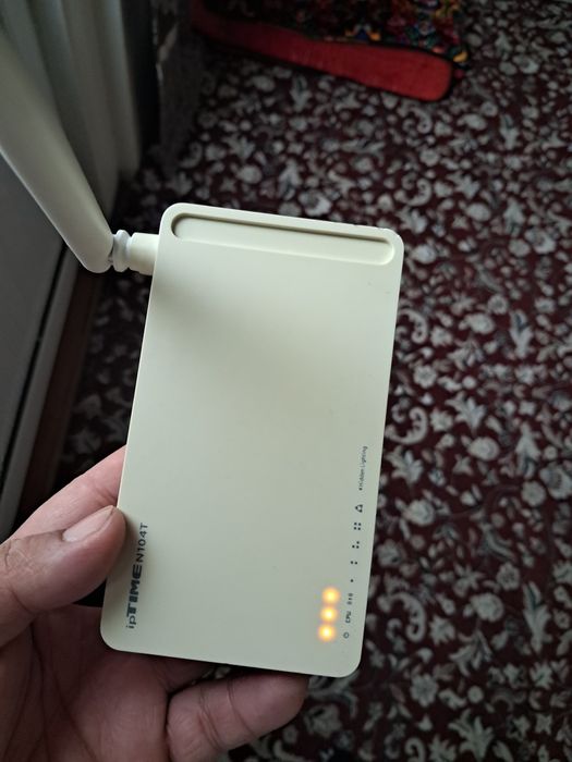 Роутер  сотилади корейский ишлаши ало айби йук