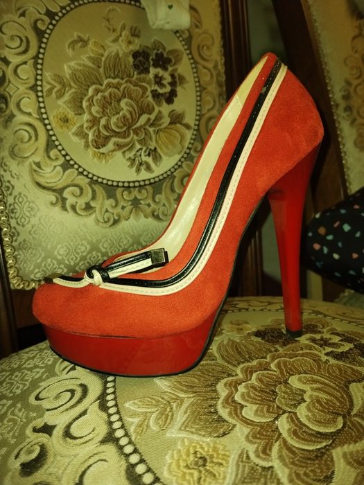 Туфли 38 го размера