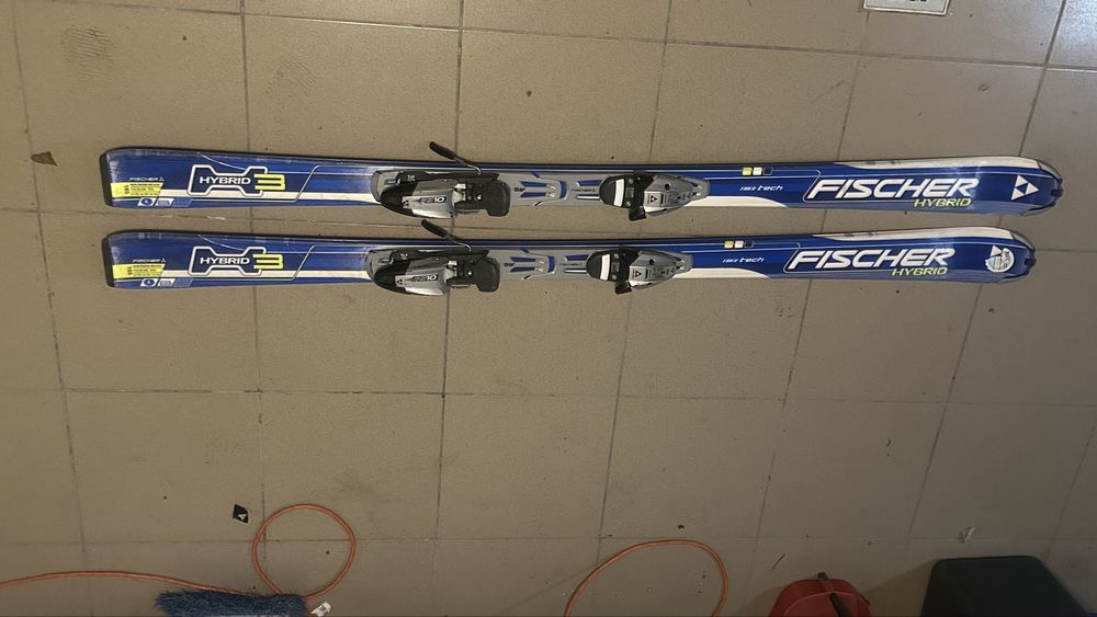 Vand schiuri Fischer Hybrid 165 (114-70-100 )R15