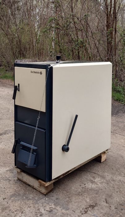 Чугунен котел на твърдо гориво Де Дитрих/De Dietrich 50 kW