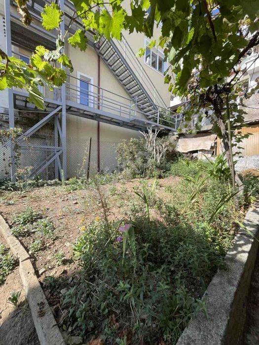 Продава се Къща в Велико Търново, Център - 140 кв.м за 750 €/кв.м - Снимка #3