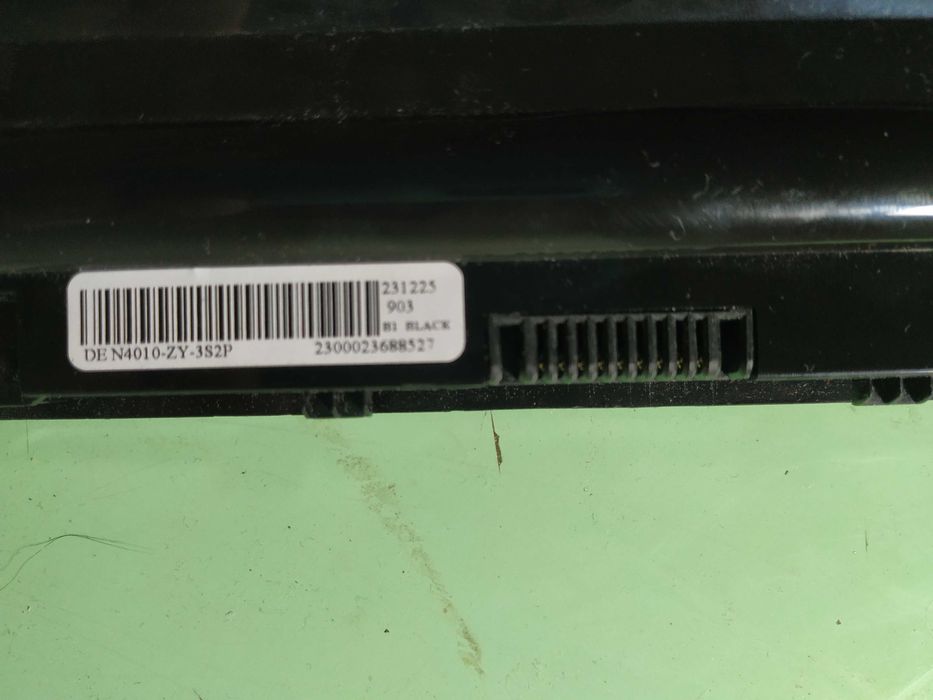 Продам АКБ от Dell Inspiron N7110