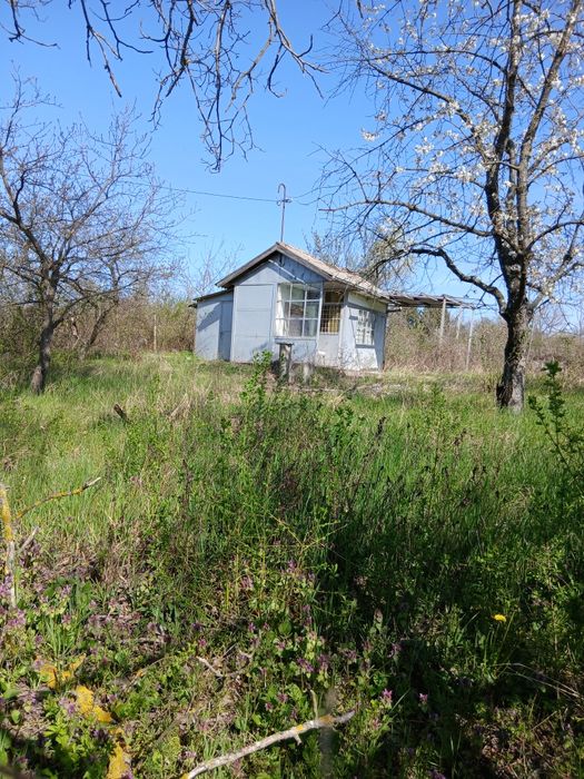 Вила за продажба