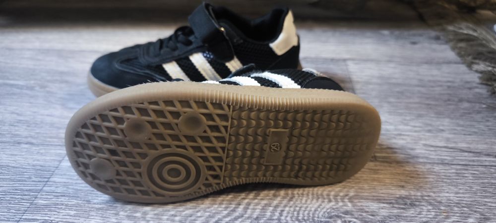 Кроссовки, 29 р. Adidas. Отличные