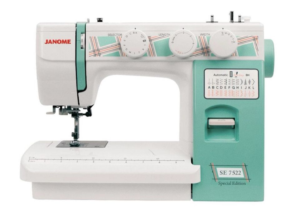 Швейная машинка Janome 7522