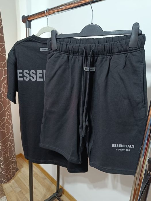 Compleu pantaloni scurți tricou Esentials Fear of God premium bumbac