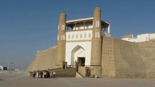 Сопровождение гостей и туристов Экскурсии и туры по Бухаре и пригороду