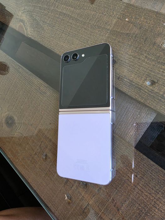 Samsung Z Flip 5 256 лилав
