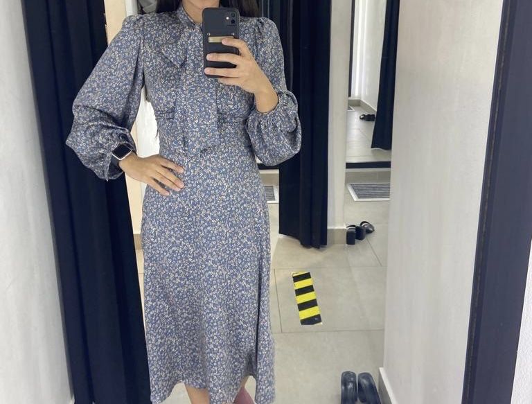 Продам шикарное платье рр 40-42