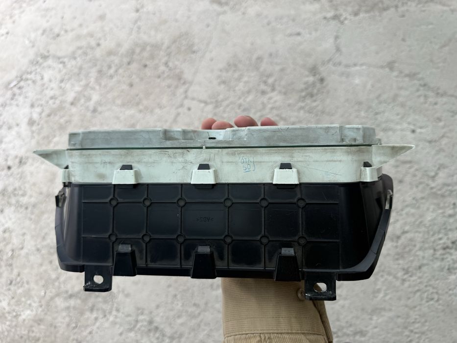 Табло от Лады 2110 заводское