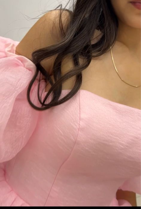 Тез арада жана көйлек сатылады