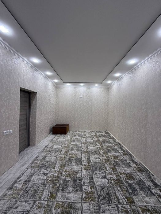 Uy sotiladi. Xovli sotiladi. Dom sotiladi