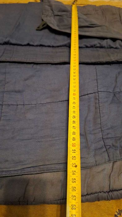 Ватный спальный мешок Размеры: 55Х170см. Вес: 3кг.