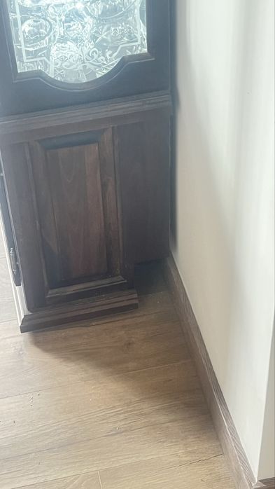 Витрини два броя и тв шкаф