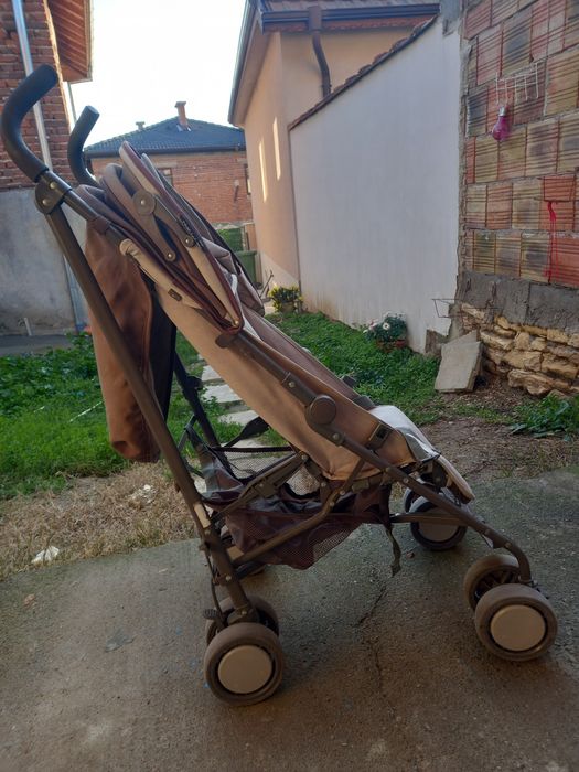 Детска лятна количка.