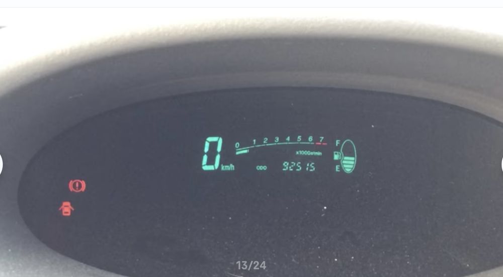 Toyota yaris 1.0 i vvti на части