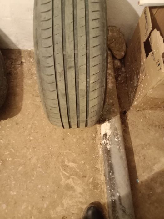 Шины летние в отличном состояний.