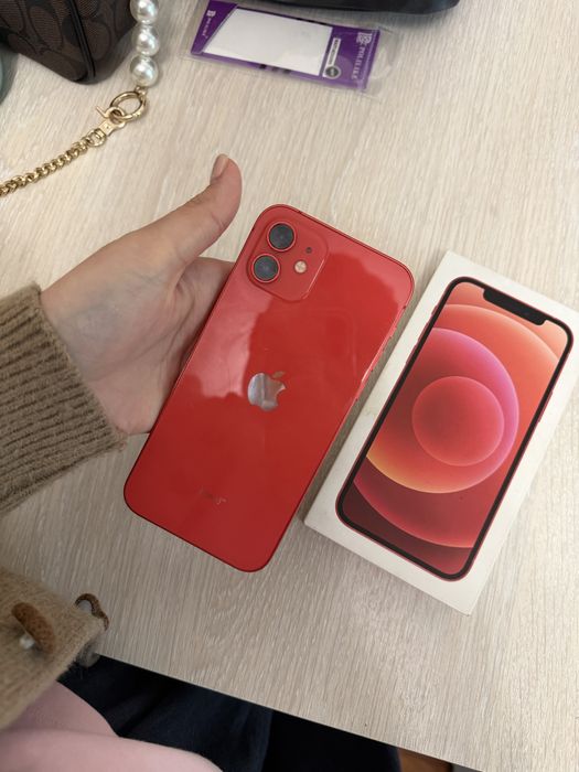 Iphone 12 продаю срочно