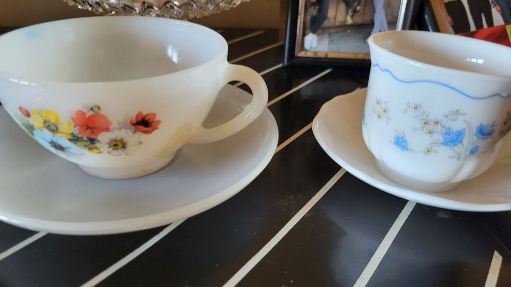 Ново- Френски дуралекс чинии и чаши