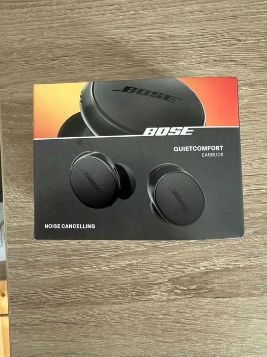 Casti Bose QuietComfort Earbuds