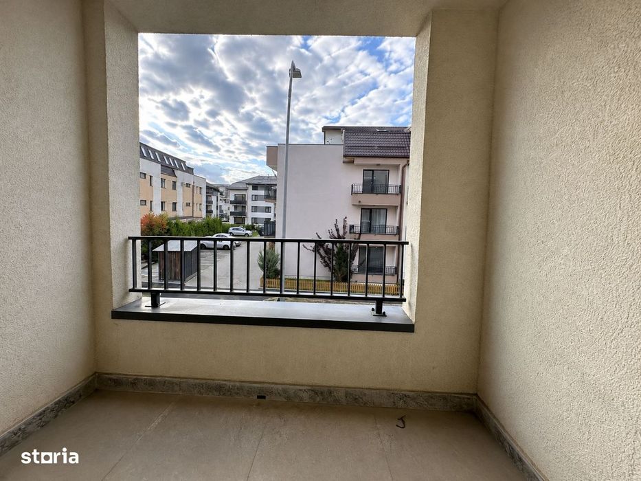 Garsonieră decomandată de vânzare cu loc de parcare - Zona Coresi,