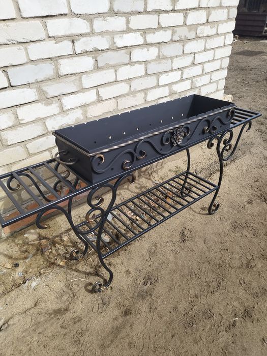 КОВАННЫЙ мангал .