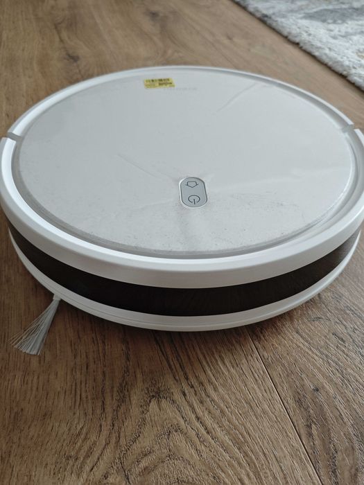Aspirator robot Xiaomi E10