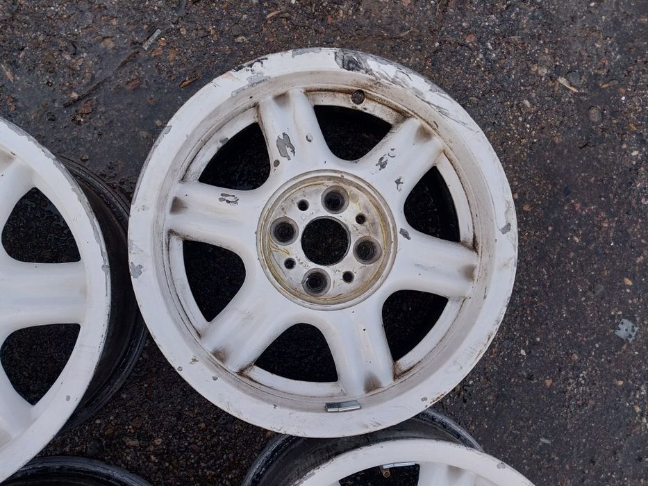 Диски R15. На Гольф 3. Не вареные.