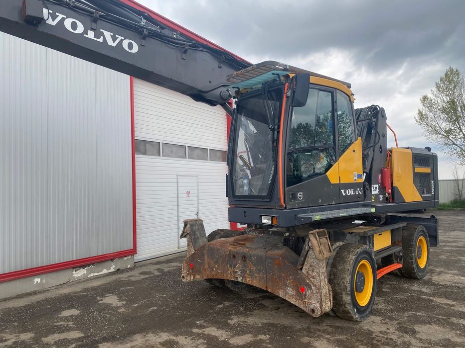 Excavator Volvo EW220E full dotat ofer garantie