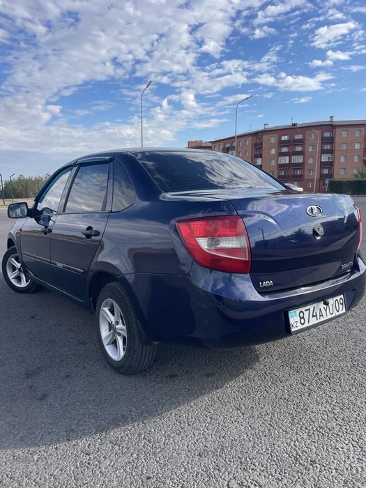 Продаю Lada Granta, 2012 года выпуска