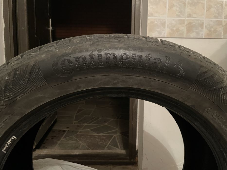 Зимние шипованные шины Continental
