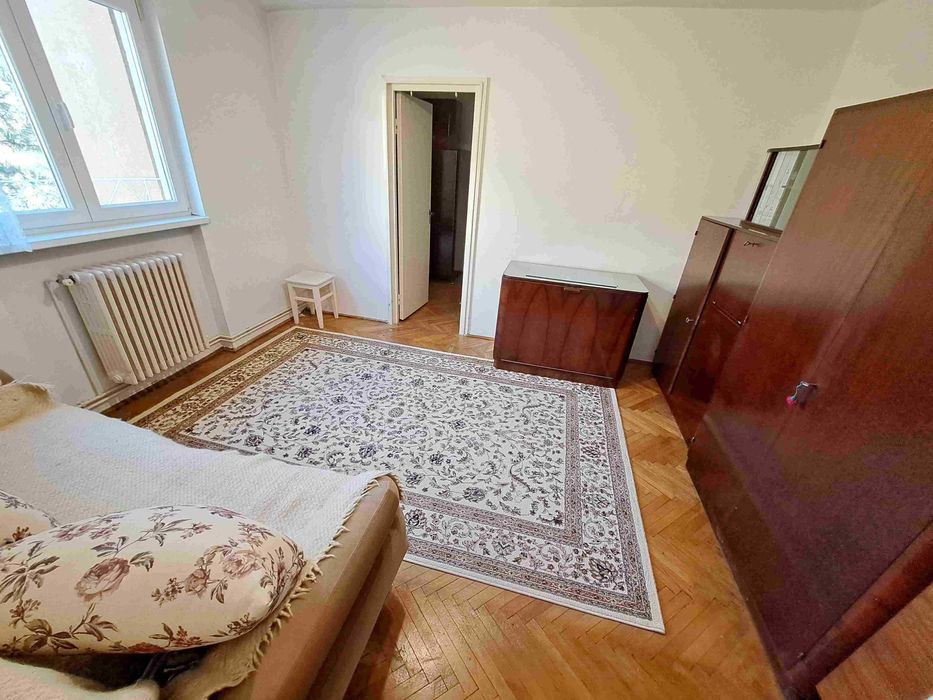 Vand apartament 2 camere si garaj, Tg. Mures, Aleea Savinesti