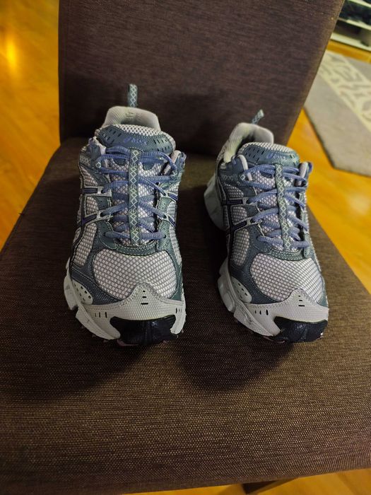 Дамски маратонки ASICS GEL-Trail Lahar GTX (GORE-TEX).