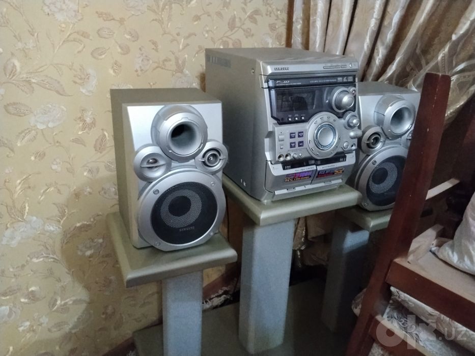 Музыкальный центр