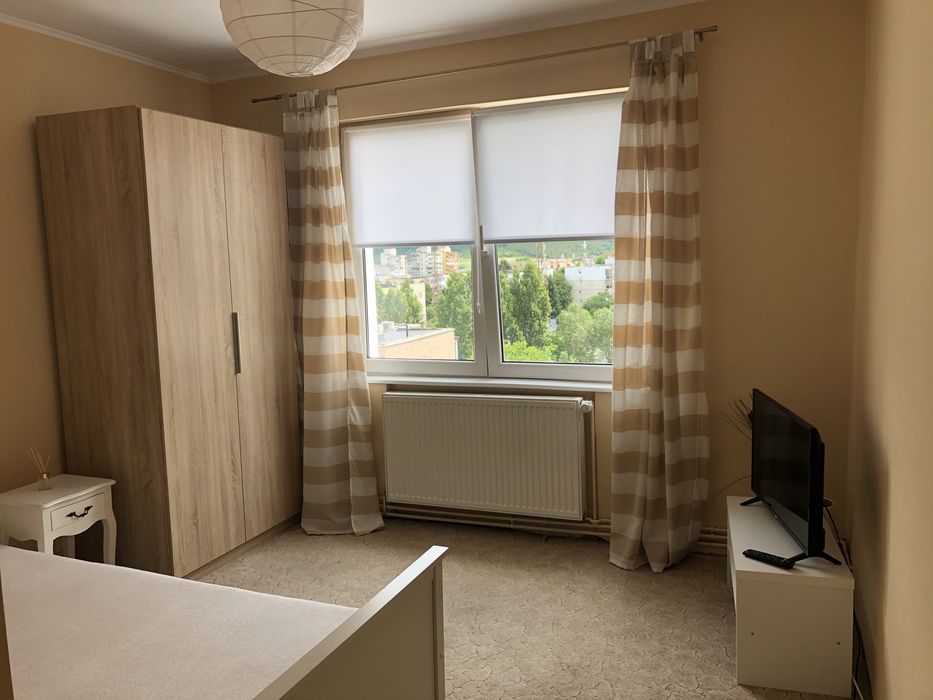 Apartament cu 3 camere Tudor zona Cantemir